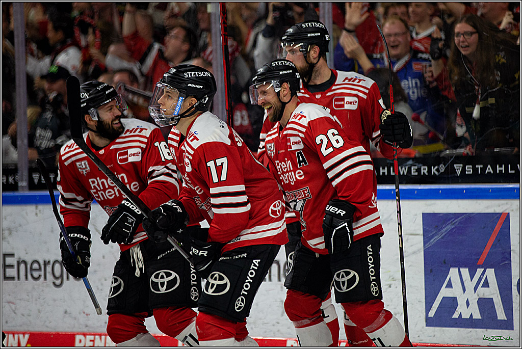 PENNY DEL; Koelner Haie- Fischtown Pinguins; Koeln, 04.10.2022